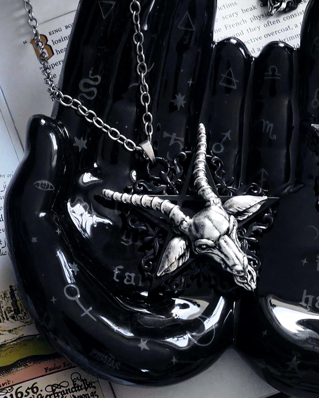 Ave Satana Halskette KILLSTAR – Bild 2