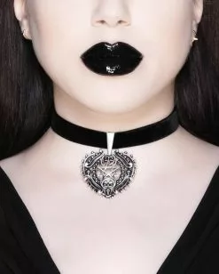 Deadheart Samt Choker KILLSTAR